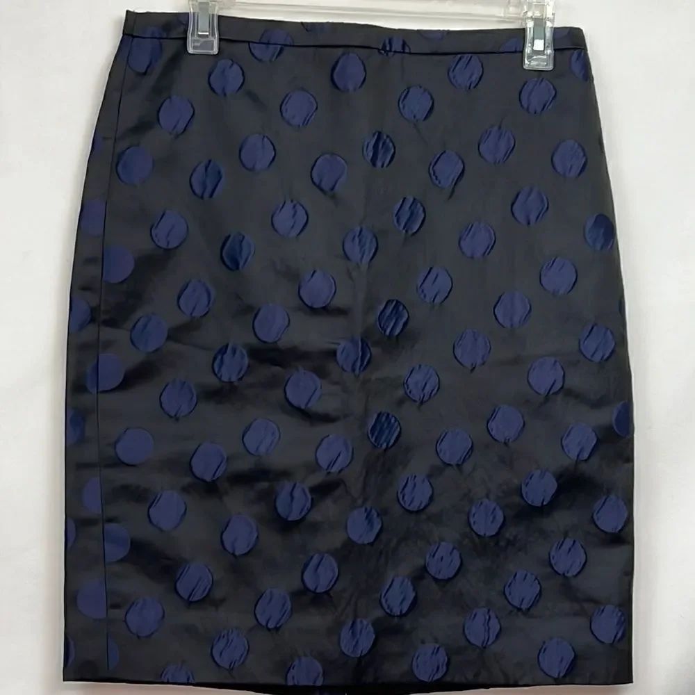 J.Crew the Pencil Skirt black with blue dots size 4 EUC